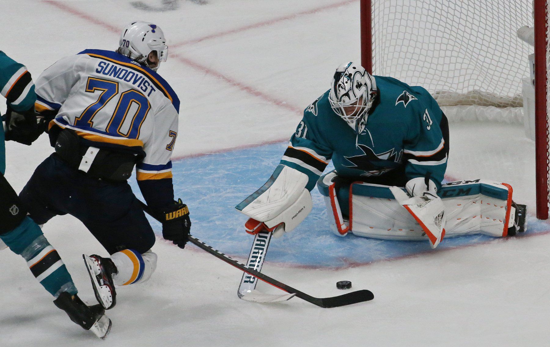 Blues and Sharks skate in game 5 of the semifinals